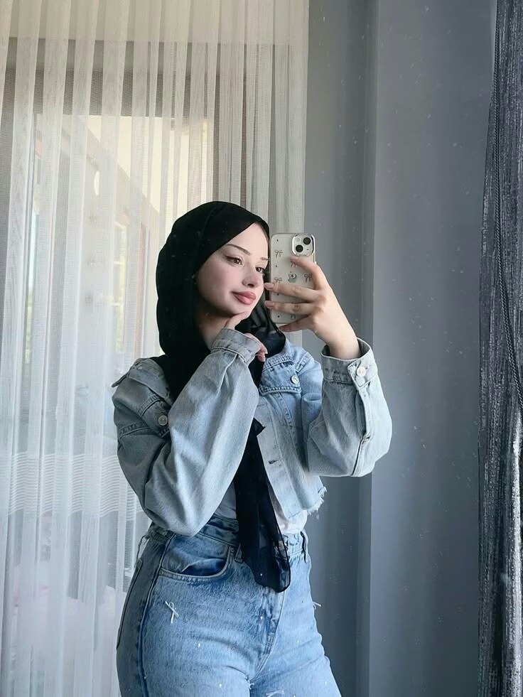 Türbanlı Betül
